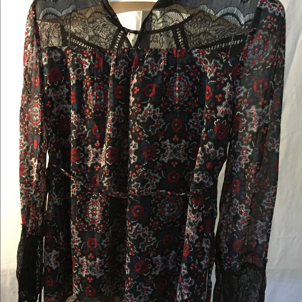 Small maternity top